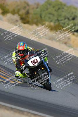 media/Dec-18-2022-SoCal Trackdays (Sun) [[8099a50955]]/Turn 10 (140pm)/